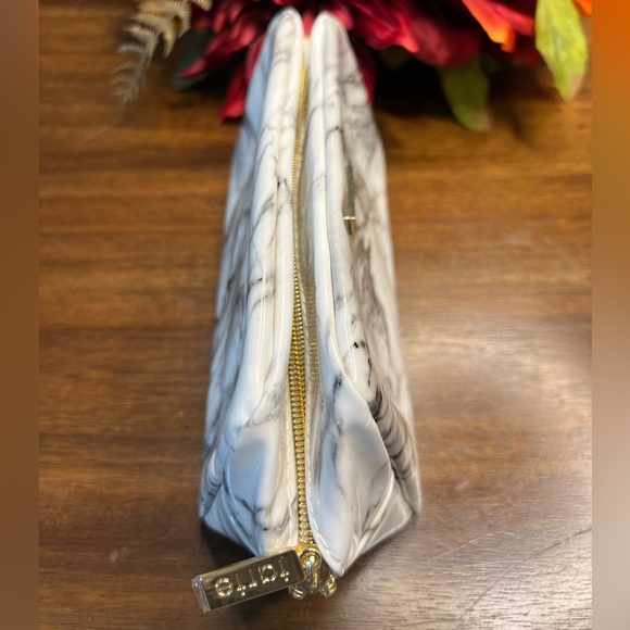 Tarte Marble Cosmetic Pouch - Picture 4 of 8